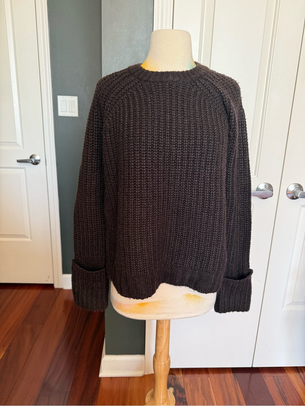 Frame Dark Brown Chunky Knit Crewneck Sweater Size M